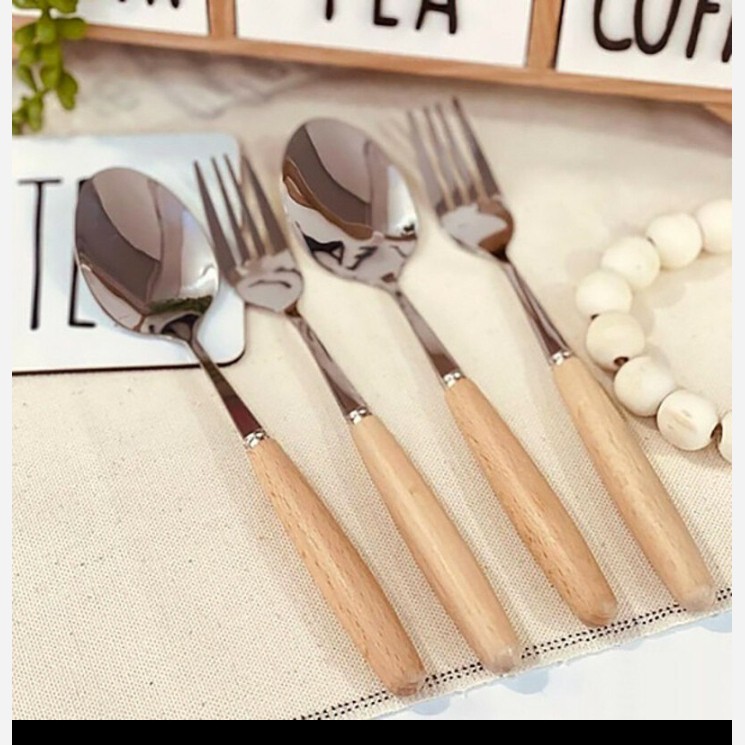 سرویس قاشق وچنگال 12 پارچه  دسته چوبی